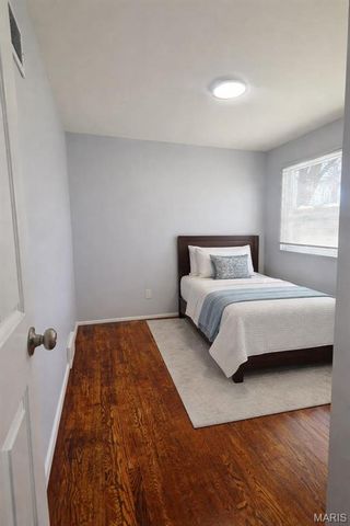 1280 Old York Drive, Florissant, MO 63033