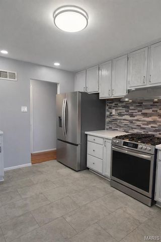 1280 Old York Drive, Florissant, MO 63033