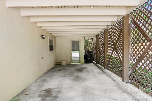 3 Edelweiss Drive, Horse Shoe, NC 28742