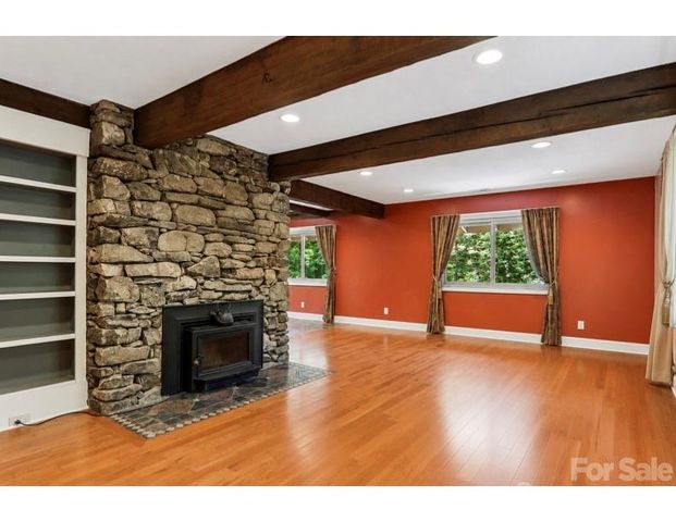 3 Edelweiss Drive, Horse Shoe, NC 28742