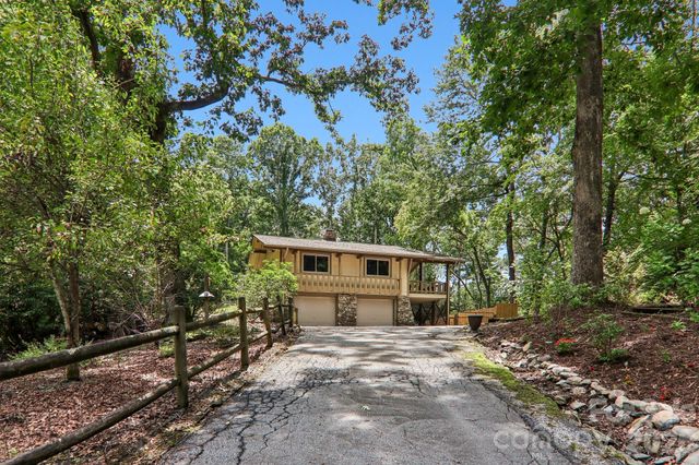 3 Edelweiss Drive, Horse Shoe, NC 28742