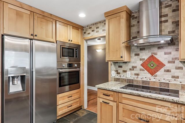 3 Edelweiss Drive, Horse Shoe, NC 28742