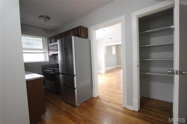 3969 Potomac Street 2E, St Louis, MO 63116