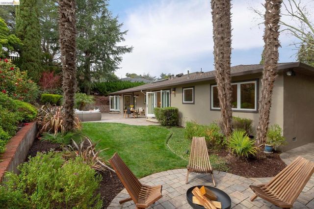 261 261 Silverado CT, Oakland, CA 94605