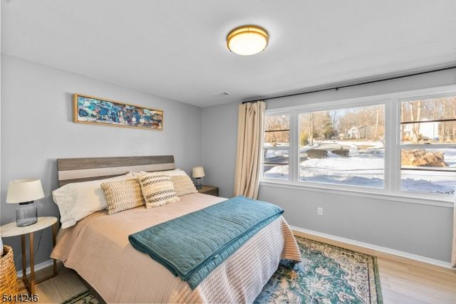 11 Grover St, Roxbury Twp., NJ 07876