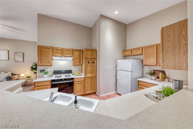 6255 Dan Blocker Avenue 101, Henderson, NV 89011
