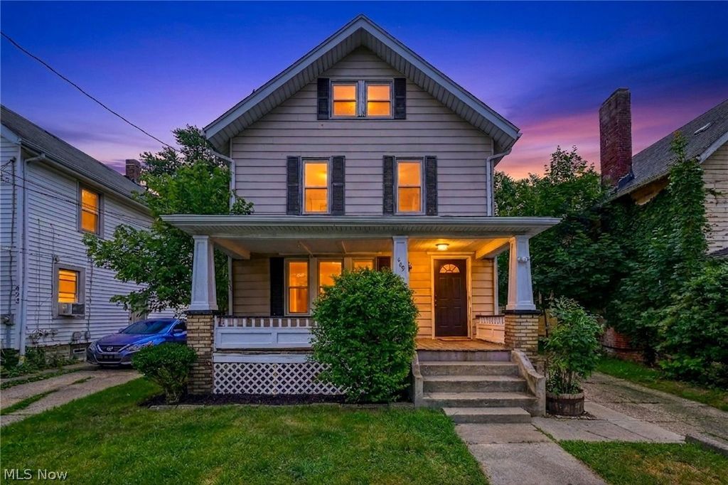 489 Marview Avenue, Akron, OH 44310
