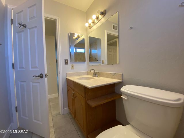 7720 E David Drive, Tucson, AZ 85730
