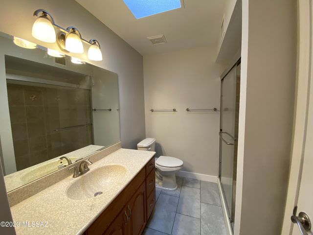 7720 E David Drive, Tucson, AZ 85730