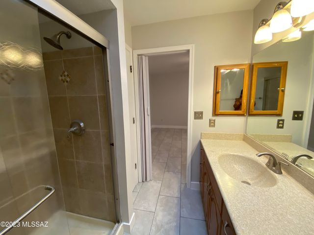 7720 E David Drive, Tucson, AZ 85730
