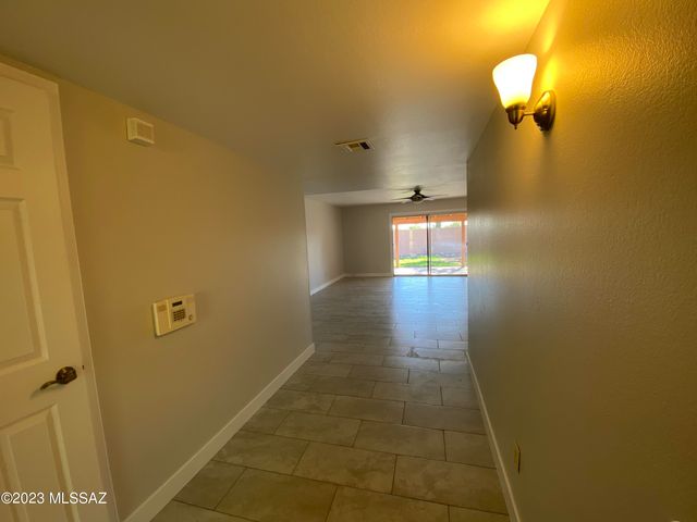 7720 E David Drive, Tucson, AZ 85730