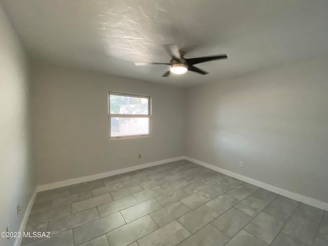 7720 E David Drive, Tucson, AZ 85730