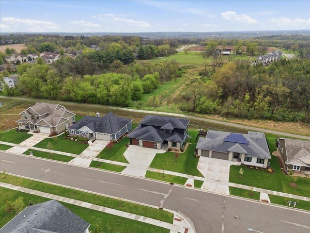 5326 Mary Lane, Fitchburg, WI 53711