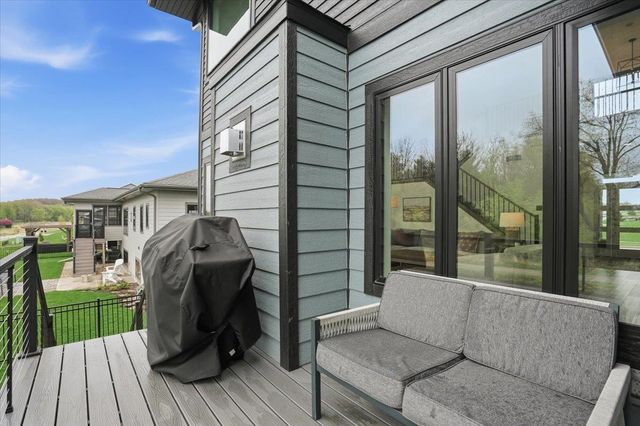 5326 Mary Lane, Fitchburg, WI 53711