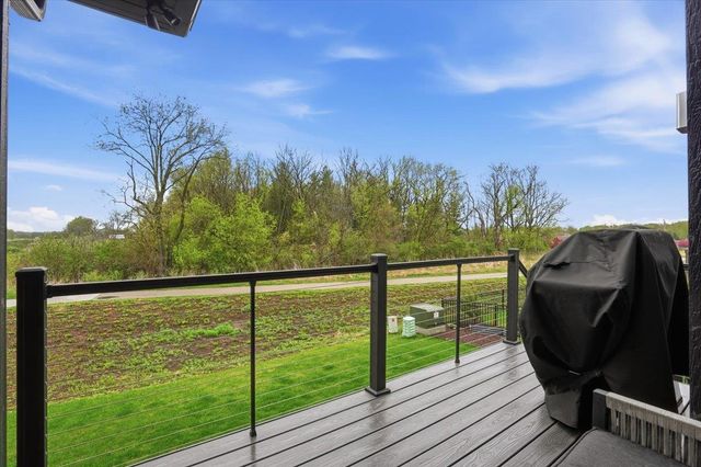 5326 Mary Lane, Fitchburg, WI 53711