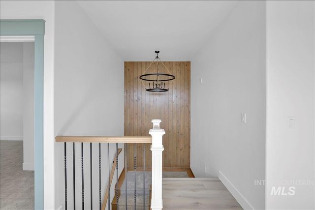 537 Canyon Mist Dr, Twin Falls, ID 83301
