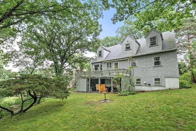 6 Woodbury Lane, Rockport, MA 01966
