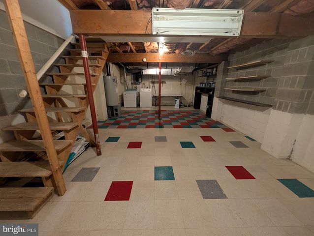 887 OLD SILVER SPRING ROAD, Mechanicsburg, PA 17055