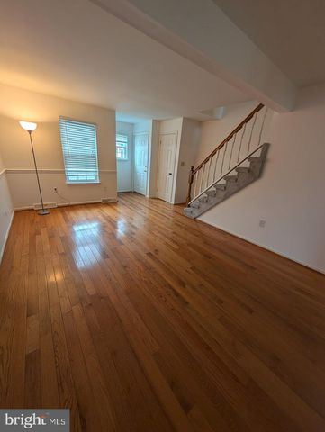 887 OLD SILVER SPRING ROAD, Mechanicsburg, PA 17055