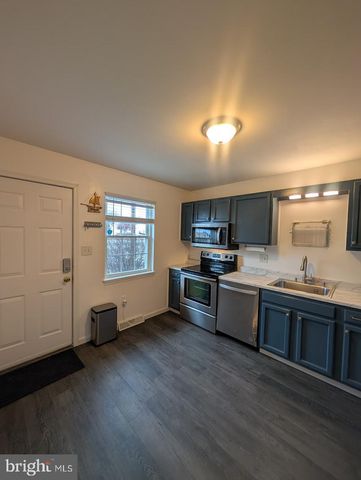 887 OLD SILVER SPRING ROAD, Mechanicsburg, PA 17055