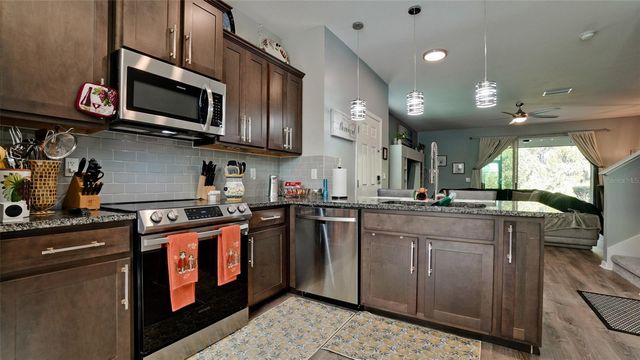 6476 BOXGROVE DR, Sarasota, FL 34240