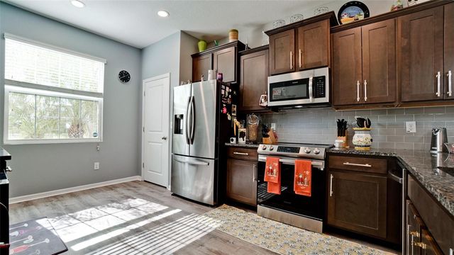 6476 BOXGROVE DR, Sarasota, FL 34240