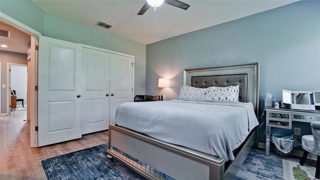 6476 BOXGROVE DR, Sarasota, FL 34240