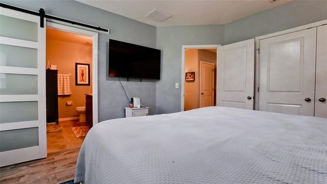 6476 BOXGROVE DR, Sarasota, FL 34240