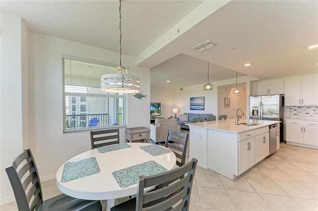 12180 WELLEN GOLF STREET 306, Venice, FL 34293