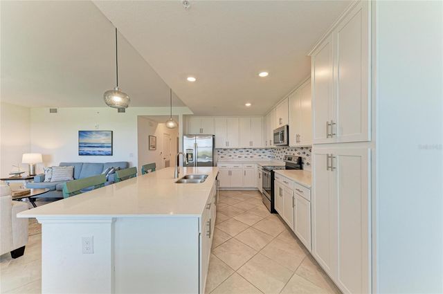 12180 WELLEN GOLF STREET 306, Venice, FL 34293