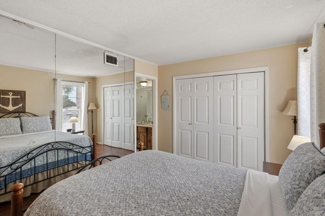 775 Gulf Shore Drive 2009, Destin, FL 32541