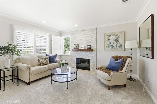 14678 Winnipeg, Fontana, CA 92336