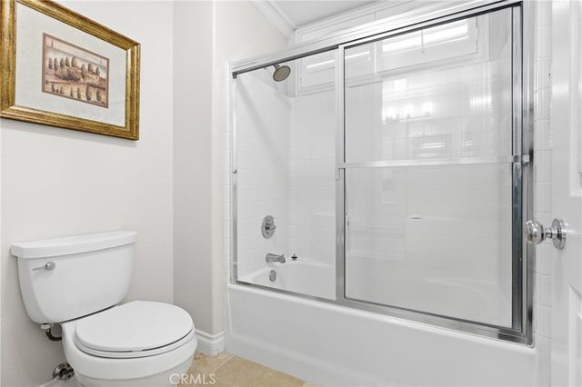 14678 Winnipeg, Fontana, CA 92336