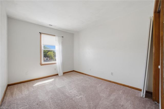 1212 Hillock XING, Virginia Beach, VA 23455