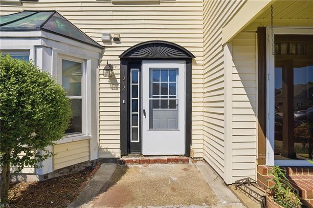 1212 Hillock XING, Virginia Beach, VA 23455