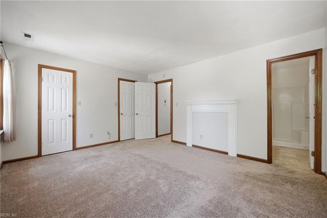 1212 Hillock XING, Virginia Beach, VA 23455
