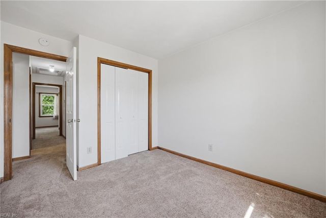 1212 Hillock XING, Virginia Beach, VA 23455
