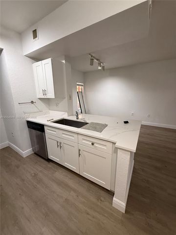2500 Centergate Dr 104, Miramar, FL 33025