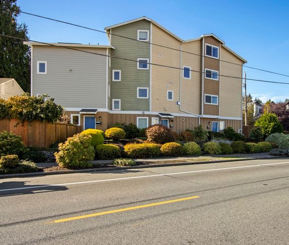 3449 Gilman Avenue W, Seattle, WA 98199
