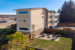 3449 Gilman Avenue W, Seattle, WA 98199