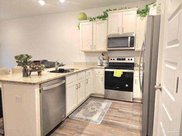 1512 Iroquois Ct, Pensacola, FL 32534