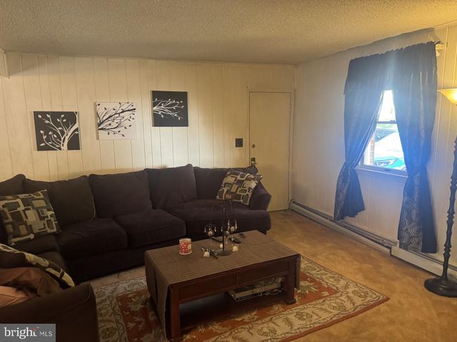 360 OHIO AVE, Shenandoah, PA 17976