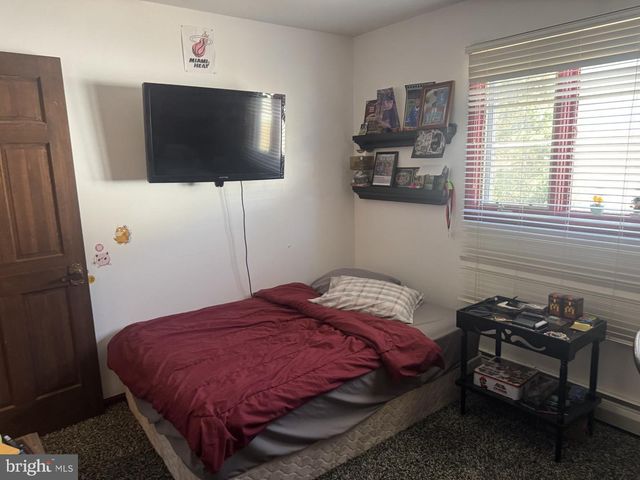 360 OHIO AVE, Shenandoah, PA 17976