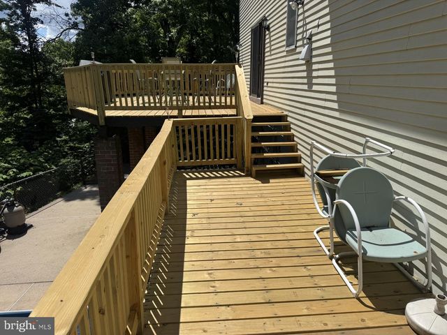 360 OHIO AVE, Shenandoah, PA 17976
