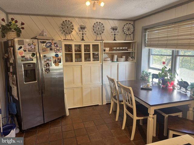 360 OHIO AVE, Shenandoah, PA 17976