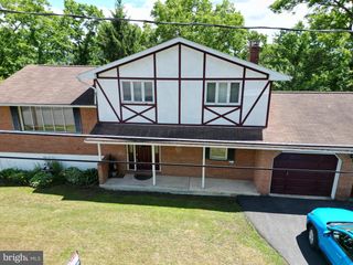 360 OHIO AVE, Shenandoah, PA 17976