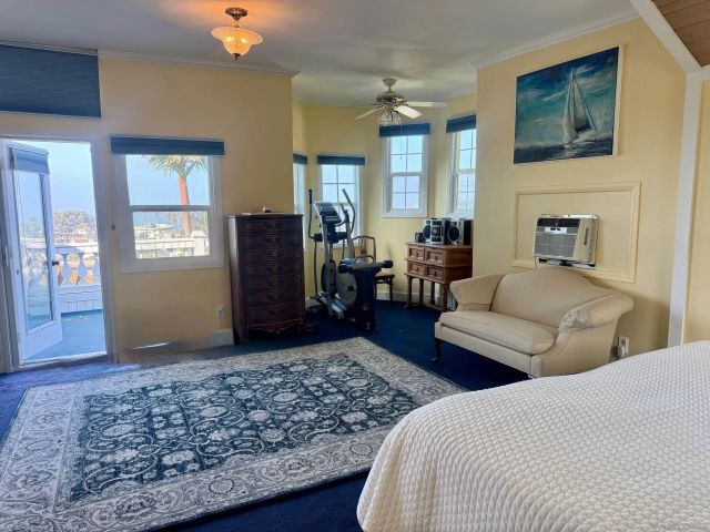 1357 Olivet St, La Jolla, CA 92037