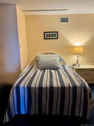 1357 Olivet St, La Jolla, CA 92037
