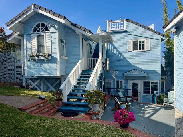 1357 Olivet St, La Jolla, CA 92037