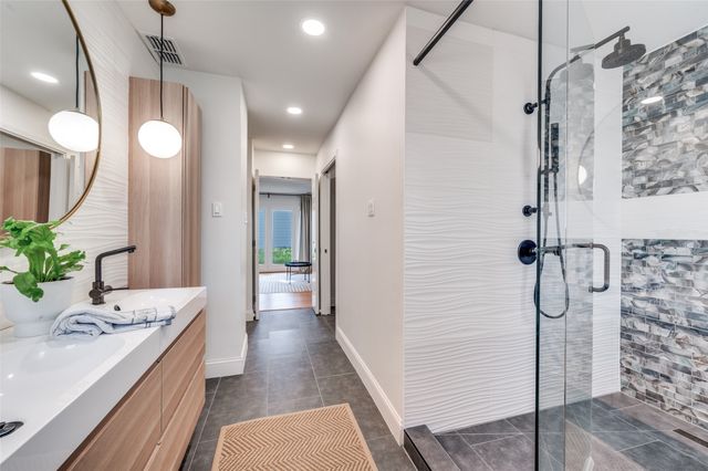 7518 Baxtershire Drive, Dallas, TX 75230